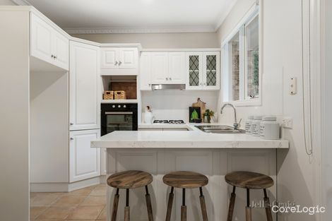 Property photo of 120 Mountain View Road Briar Hill VIC 3088