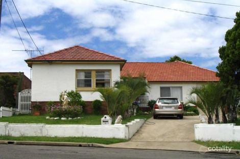 9 Napper Ave, Riverwood, NSW 2210