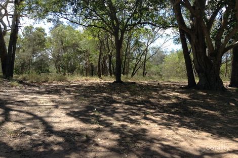 33 Gengers Rd, Moore Park Beach, QLD 4670