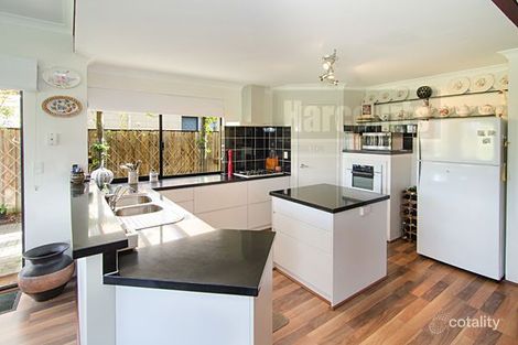 Property photo of 5 Naruo Court Dunsborough WA 6281