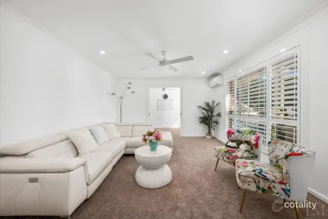 Property photo of 6 Ayrfield Close Wallsend NSW 2287