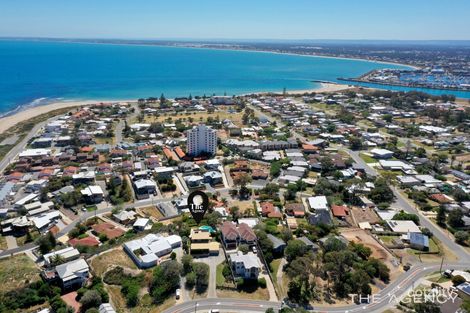 Property photo of 112 Leighton Road Halls Head WA 6210