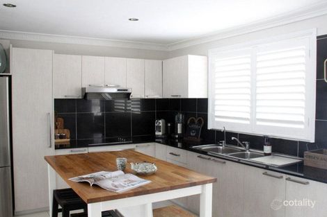 Property photo of 7 Marsden Close Bossley Park NSW 2176