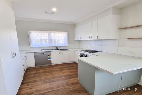 Property photo of 16 Gloucester Crescent Shepparton VIC 3630