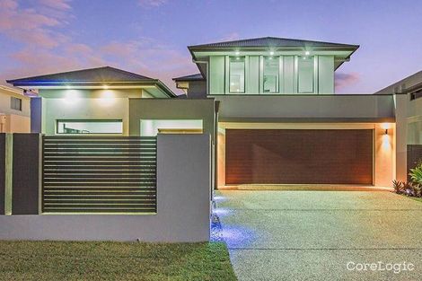 Property photo of 22 Quayside Drive Helensvale QLD 4212