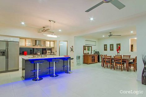 Property photo of 22 Quayside Drive Helensvale QLD 4212