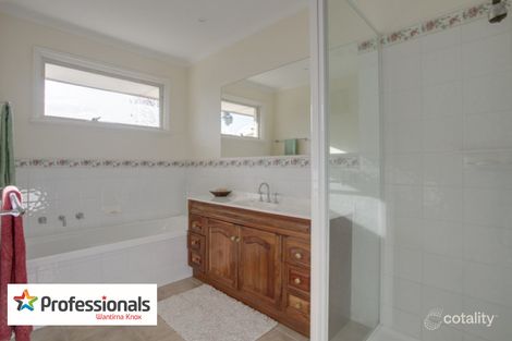 Property photo of 31 Lloyd Street Knoxfield VIC 3180