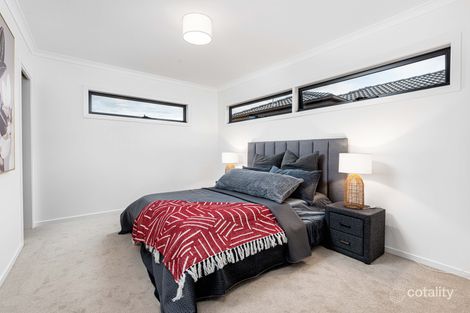 Property photo of 16 Arnold Court Bundoora VIC 3083