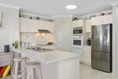 Property photo of 2/34 Hoya Crescent Bongaree QLD 4507