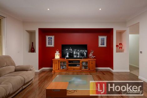 Property photo of 53 Timberside Drive Beaconsfield VIC 3807