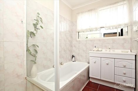 Property photo of 3 Pine Court Kings Park VIC 3021