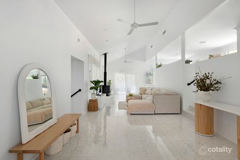 Property photo of 14 Waitara Place Robina QLD 4226