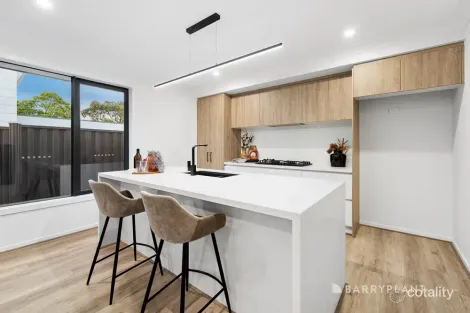 Property photo of 8 Loretto Avenue Ferntree Gully VIC 3156