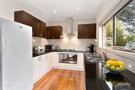 Property photo of 17 Forest View Bundoora VIC 3083