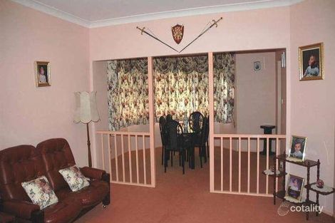 Property photo of 19 Myra Street Plumpton NSW 2761