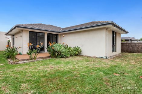 Property photo of 31 Signature Boulevard Point Cook VIC 3030