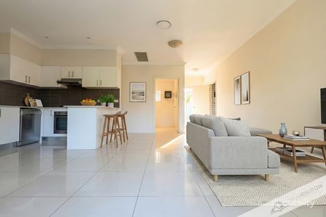 Property photo of 2/181 Targo Road Girraween NSW 2145