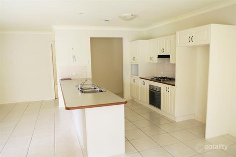 Property photo of 18 Alyce Close Bolwarra Heights NSW 2320
