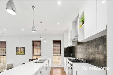 Property photo of 3 Crowe Avenue Cranbourne West VIC 3977
