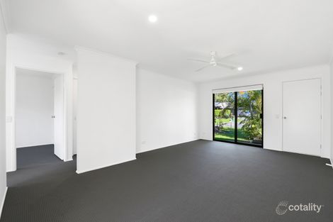 Property photo of 1/8 Melanie Place Labrador QLD 4215