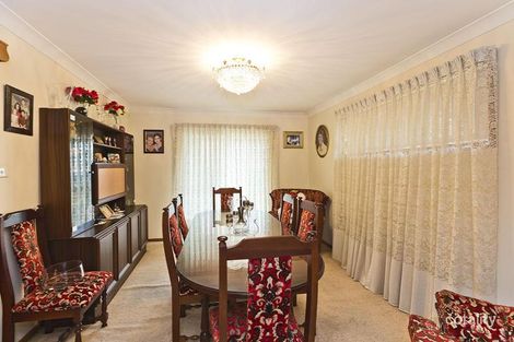 Property photo of 4 Glenogle Crescent Wallsend NSW 2287