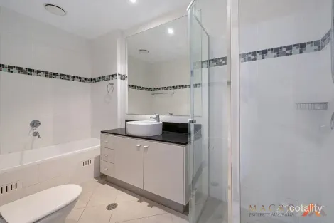 Property photo of 335/2C Munderah Street Wahroonga NSW 2076