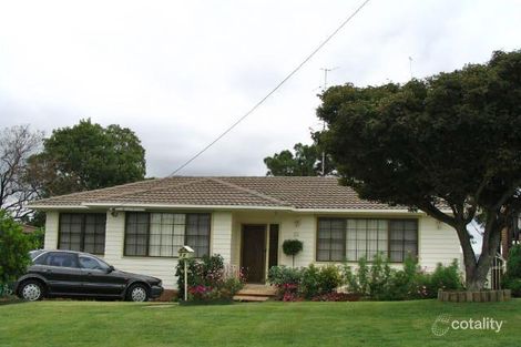 12 Newbold Rd, Macquarie Hills, NSW 2285