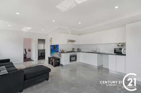 Property photo of 3 Hoyle Place Greenfield Park NSW 2176