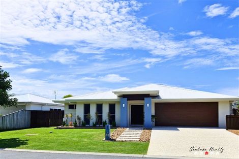 Property photo of 41 Laceflower Parade Casuarina NSW 2487