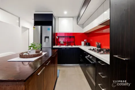 Property photo of 1703/8 Sutherland Street Melbourne VIC 3000