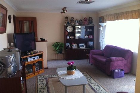 Property photo of 8/6 Lester Drive Thornlie WA 6108