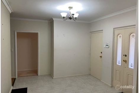 Property photo of 10 Forest Walk Kardinya WA 6163