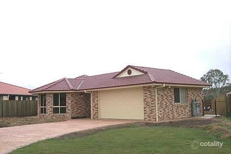 Property photo of 8 Mulde Place Meadowbrook QLD 4131