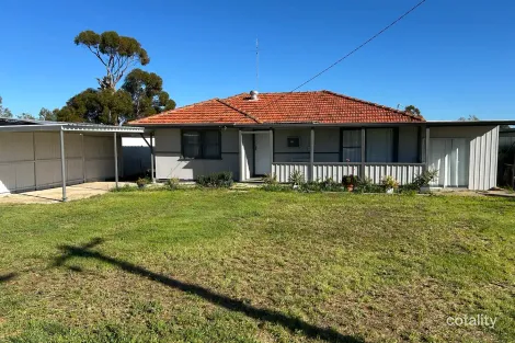 18 Greenham St, Koorda, WA 6475