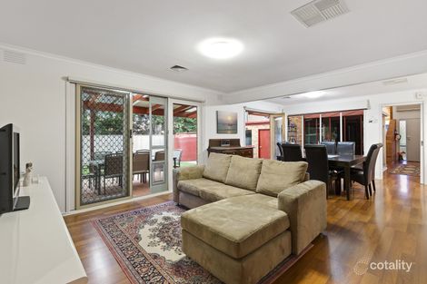 Property photo of 9 Helsal Court Frankston VIC 3199
