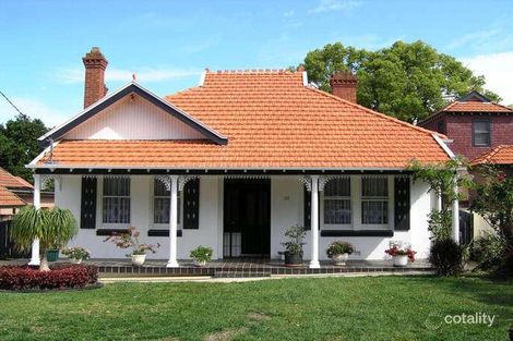 32 Woodside Ave, Strathfield, NSW 2135