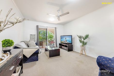 35/2 Landsborough Pde, Golden Beach, QLD 4551