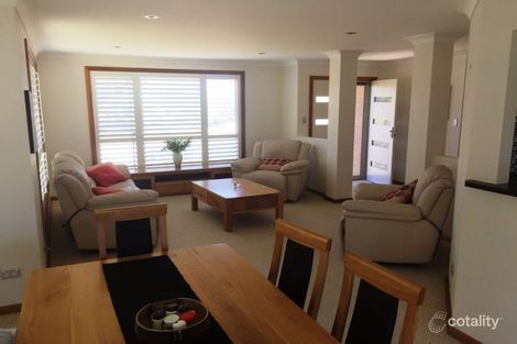 Property photo of 31 Emerald Drive Diamond Beach NSW 2430