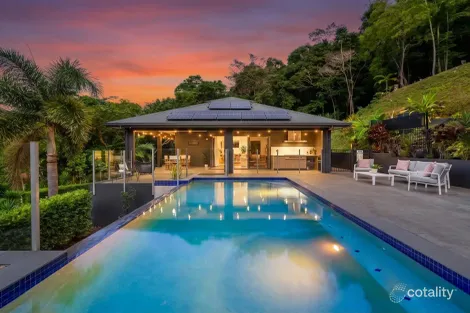 Property photo of 13 Barringtonia Close Redlynch QLD 4870