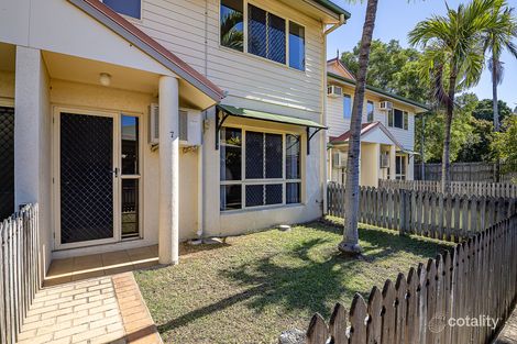 Property photo of 7/11 Albert Street Cranbrook QLD 4814