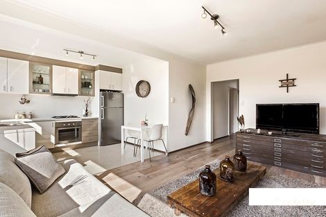 33 Gardenia Rd, Gardenvale, VIC 3185