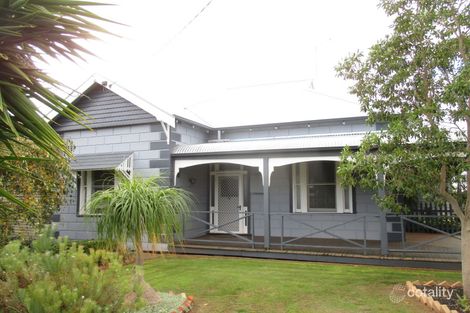 24 Aitken Ave, Donald, VIC 3480