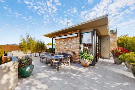 Property photo of 48 Ormond Road Elwood VIC 3184
