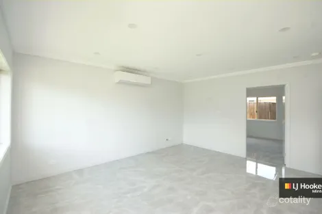 Property photo of 3 Dalrymple Street Minto NSW 2566