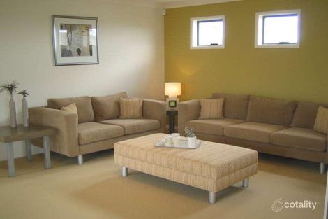 Property photo of 18 Mellum Circuit Pacific Pines QLD 4211