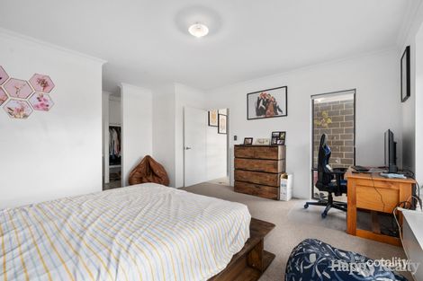 Property photo of 6 Bendigo Loop Bushmead WA 6055