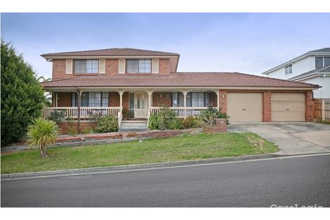 Property photo of 16 George Bass Avenue Endeavour Hills VIC 3802