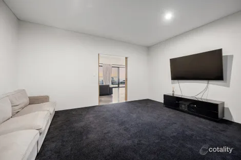 Property photo of 17 Bromfield Drive Kelmscott WA 6111