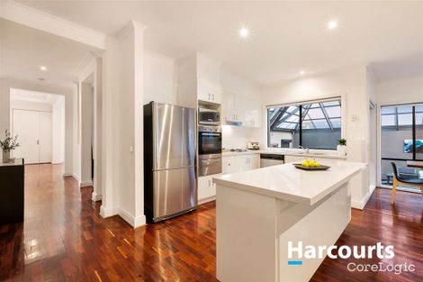 Property photo of 7 Merton Place Mill Park VIC 3082
