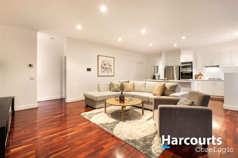 Property photo of 7 Merton Place Mill Park VIC 3082